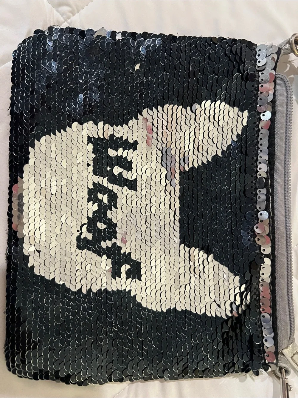 Sequin Crossbody Bag with 'Woof' Motif in Silver